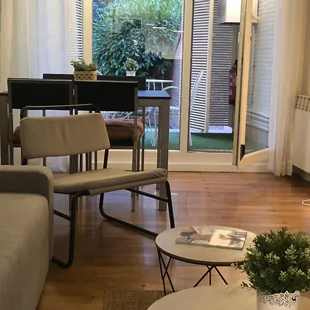 Castellana Jardín I Y Ii Parking Y Piscina Gratis!! Apartamento Burgo